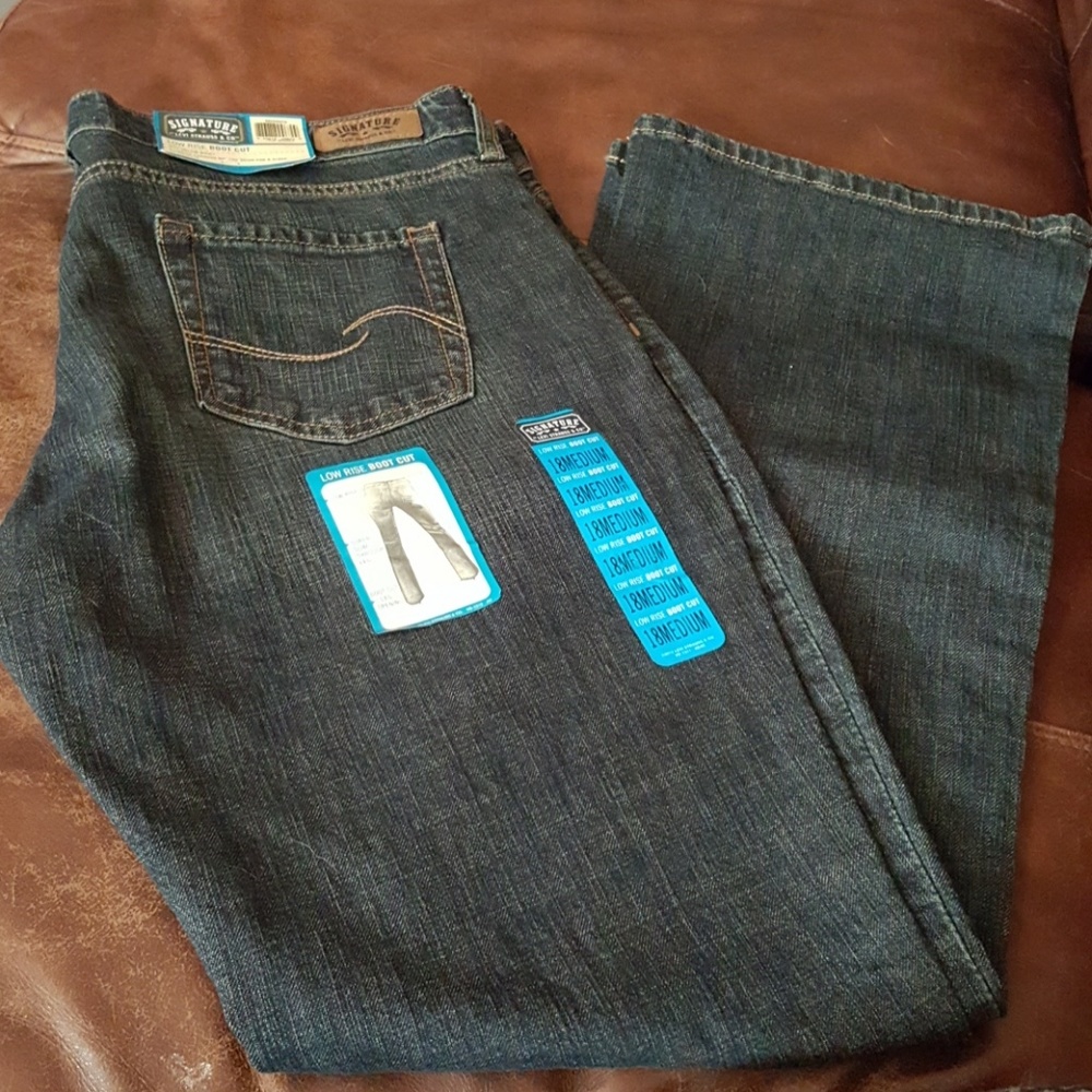 Levi Low Rise Boot Cut